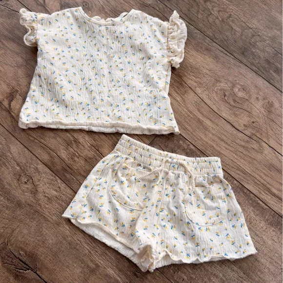 Baby Girl Bundle 3-6 Months -RYLEE AND CRU-OH BABY -QUINCY MAE-ZARA-KYTE-CARTERS - Picture 4 of 16